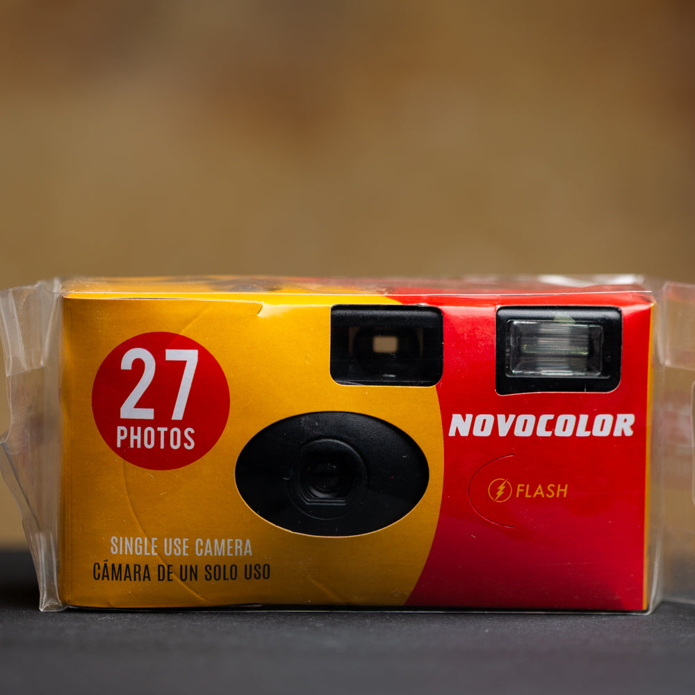Economical Disposable Camera 400 FLASH - x27 Colour
