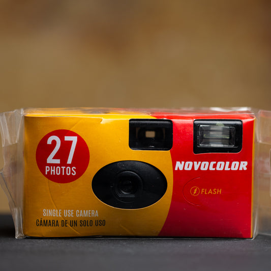 Economical Disposable Camera 400 FLASH - x27 Colour
